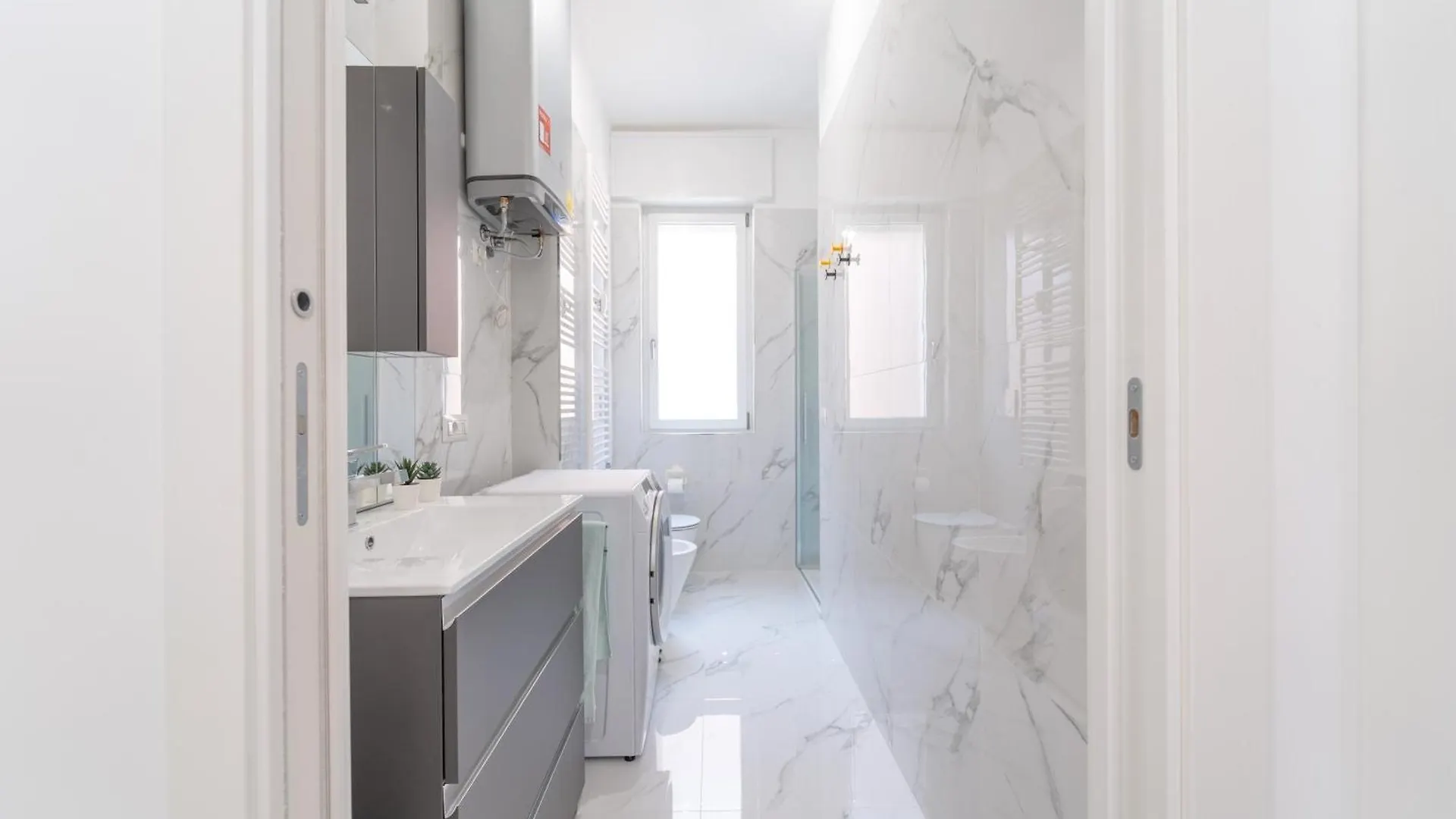 I Host Apartment - Palmanova 187 Milão
